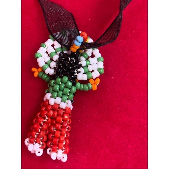 Native American Indian Tribal Beaded Doll Charm Pendant Necklace - Picture 6 of 7